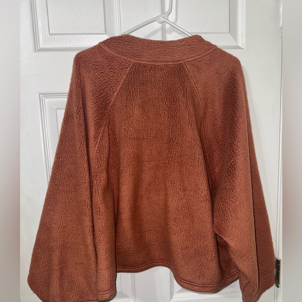 Cropped Quarter Zip Pullover by Old Navy - Picture 3 of 8